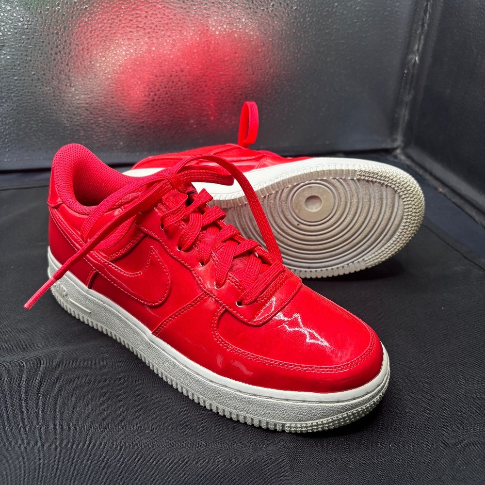 *LAST CHANCE* EVERYTHING MUST GO Nike Air Force 1 – Youth 6.5 / Women’s Size 8